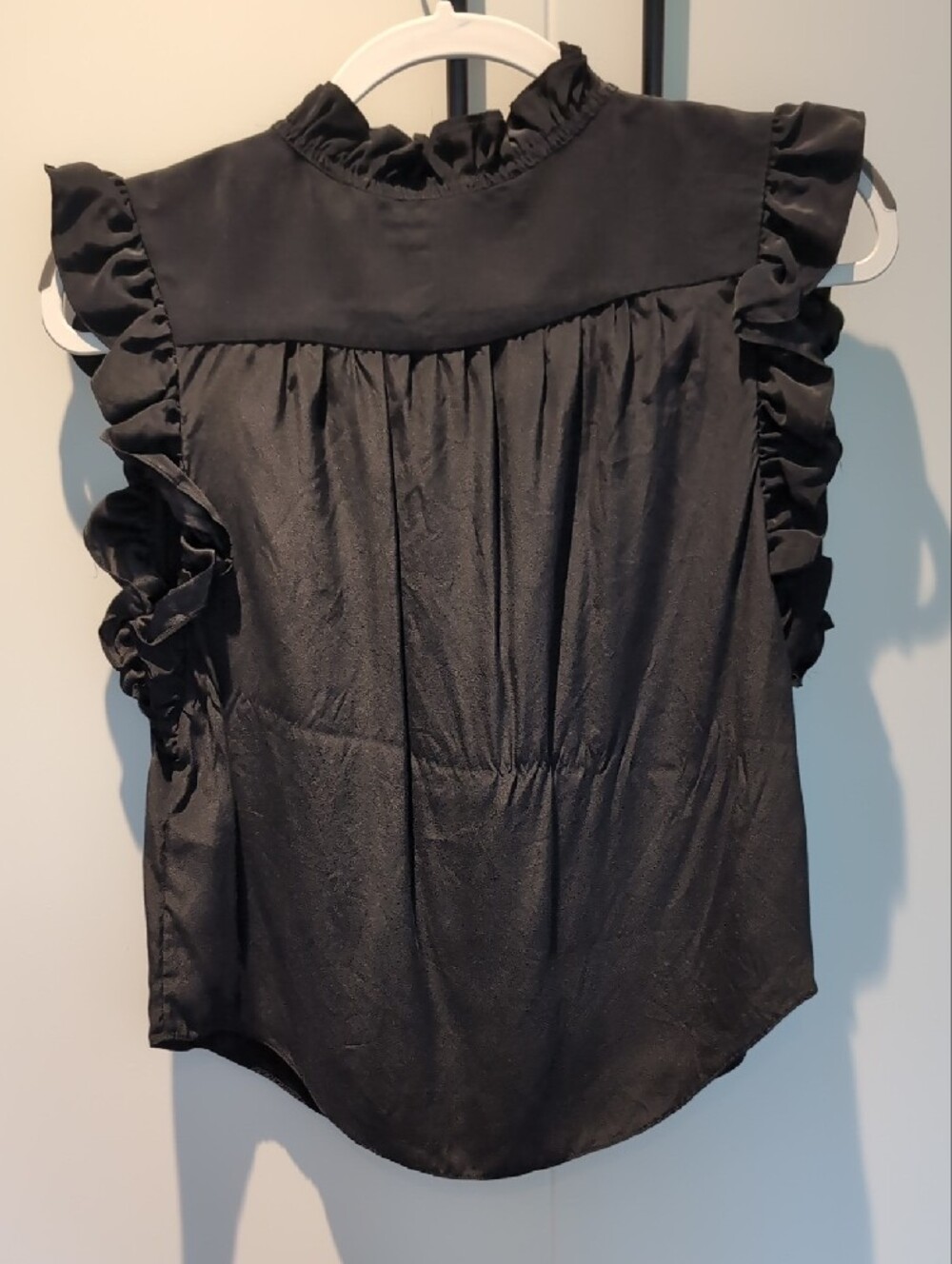 Frame Lauren Ruffle Trim Top - Picture 4 of 5